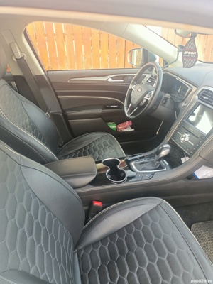 Ford Mondeo Vignale 2019, 2.0 Hybrid, 121000 KM - 1999 cm3 , 187 CP - imagine 4