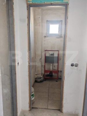 Apartament de vanzare, cu 4 camere, 85 mp, zona centrala - imagine 4