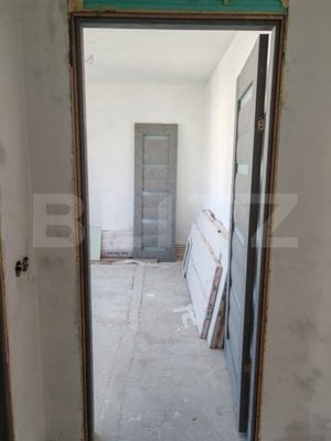 Apartament de vanzare, cu 4 camere, 85 mp, zona centrala - imagine 6