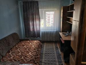 Apartament cu 3 camere, zona Crișan  - imagine 2