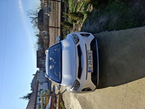 KIA Stonic 1.0  2023 100CP  - imagine 4