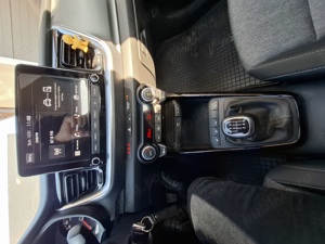 KIA Stonic 1.0  2023 100CP  - imagine 7
