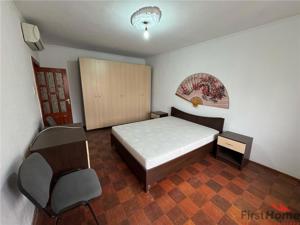 Apartament 2 camere, zona ultracentrala , etaj 4 cu acoperis refacut