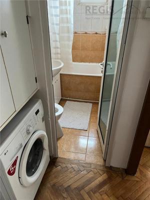 Apartament de 3 camere cu loc de parcare pe Codrii Cosminului - imagine 6