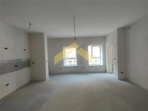 Casa cu 3 camere de vanzare in centrul Aradului - imagine 2