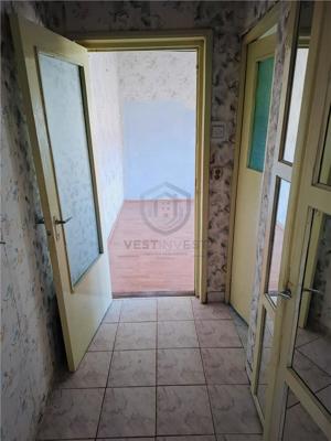 Apartament cu 2 camere semidecomandat zona Iosia