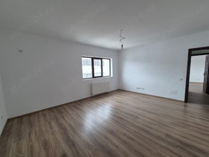 Apartament 2 camere de vânzare, etaj 1, Strada Postalionului, Sector 4