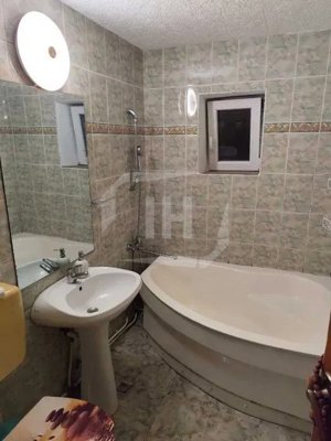 Apartament 3 camere, 3 balcoane, 2 bai, etajul 1, zona Iulius Mall - imagine 7