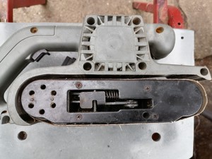 slefuitor  electric cu banda  abraziva - imagine 3