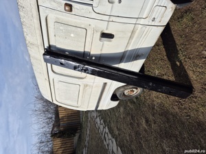 Vand bara spate Nissan Cabstar - imagine 1