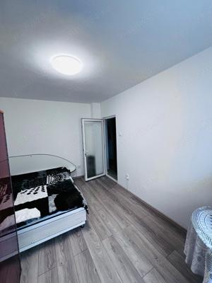 Inchiriem apartament cu 2 camere Micro 19 parter cu gradina( Neacsu), pret 1500 lei - imagine 13