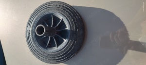 Vând 2 roți de tomberon cu osie  - imagine 2