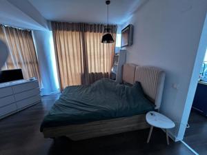 Inchiriez apartament 2 camere, zona Unirii, semicomandat, centrala proprie - imagine 2