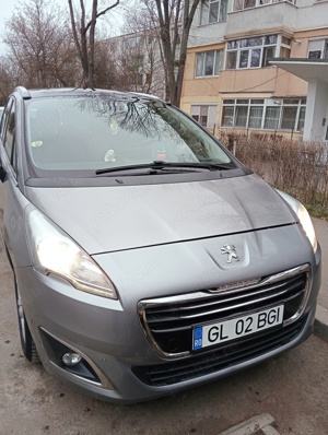Peugeot 5008, automată,7 locuri,anul 2014 - imagine 3