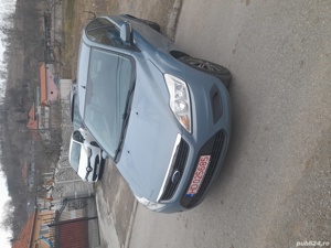 Vând Ford focus 1.4 benzina din 2009 euro 4 - imagine 1