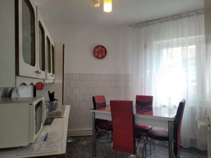 Vand apartament 3 camere - imagine 2