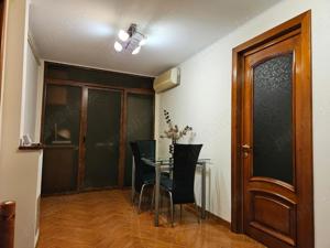 Vand apartament 2 camere, zona centrala, complet mobilat si utilat - imagine 7