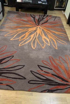 Vând covor din lână , 2x3metri