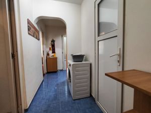 Vanzare apartament 2 camere | Etaj 2/4 | 48 mp | Decomandat | Bloc 1974 - imagine 11