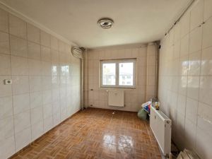 Apartament cu 2 Camere |  Zona Brancoveanu | an 1983 - imagine 11