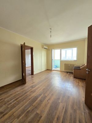 Apartament cu 2 Camere |  Zona Brancoveanu | an 1983 - imagine 7