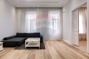 Apartament elegant într-o clădire istorică – Piața Mică, Arad - imagine 4