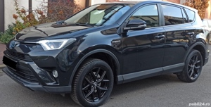 Toyota RAV4 Hybrid 4x4 2018 Dynamic garantie baterii 2028 vand sau schimb