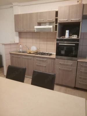 Inchiriez apartament 3 camere Sibiu  - imagine 8