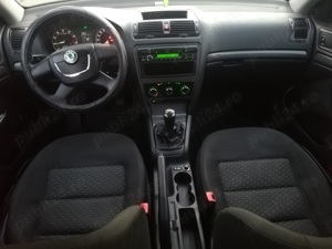 Skoda Octavia Berlina 2010, 1,4 benzină - imagine 3