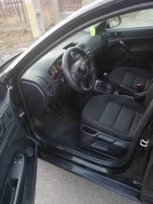 Skoda Octavia Berlina 2010, 1,4 benzină - imagine 9