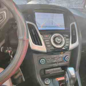 Ford Focus mk3, 2015, gri, automat de America  - imagine 6