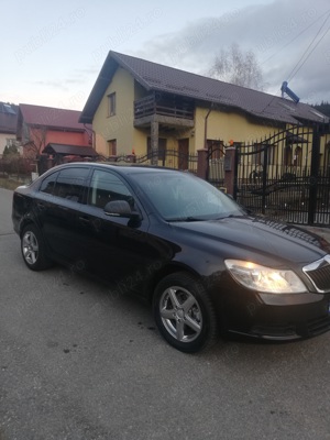 Skoda Octavia Berlina 2010, 1,4 benzină - imagine 1