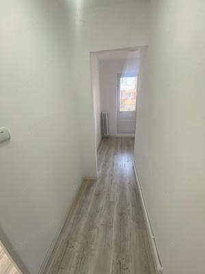 Vand apartament cu 1 cameră, etajul 3,zona Blascovici  - imagine 10