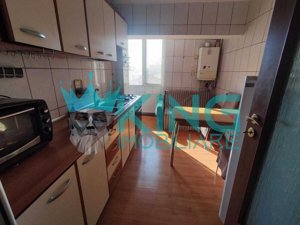  Apartament 3 Camere Central Targoviste - imagine 3