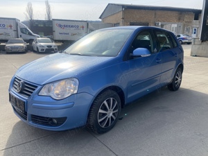 VW POLO 1.2 Benzină 2007 - imagine 2