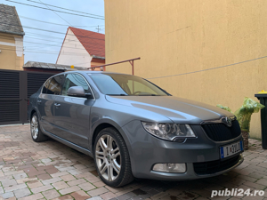 Skoda Superb 2009 2.0 TdI