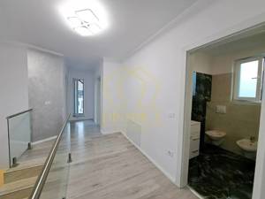 Duplex superb cu 4 camere la cheie, cu garaj si 142 mp | Dumbravita - imagine 19