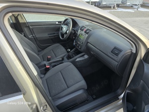 Volkswagen Golf 1,6 benzina , 102 CP - imagine 10