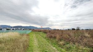 Teren Intravilan Tractoru - imagine 3