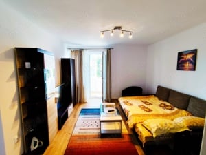 Persoană fizică vând apartament 2 camere zona centrală funcțional în regim hotelier  - imagine 5