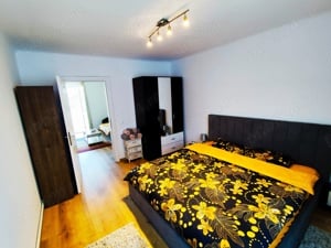 Persoană fizică vând apartament 2 camere zona centrală funcțional în regim hotelier  - imagine 3