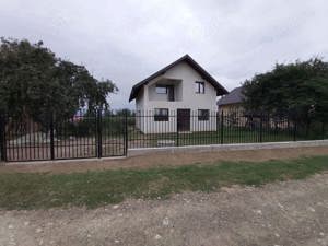 Casa de vanzare  - imagine 5