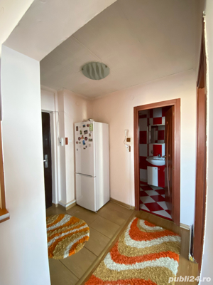 Vand apartament 2 camere - imagine 5