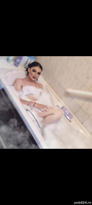 Adela fac si  show web 