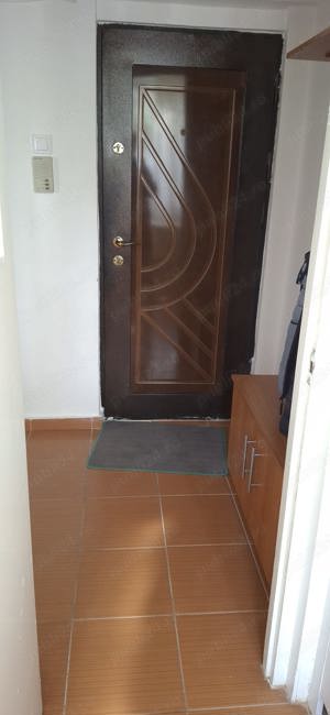 inchiriez apartament 2 camere piata Hermes - imagine 6