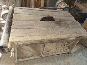 Circular mare cu motor trifazic