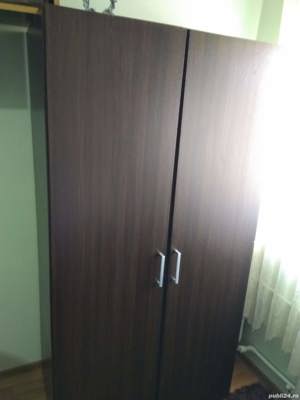 închiriez apartament 3 camere decomandat mobilat, centrală termică nouă, izolat termic,utilat. - imagine 9