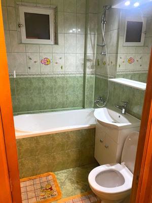 Apartament 3 camere mobilat si utilat .Centru , Tg Cucu - imagine 6