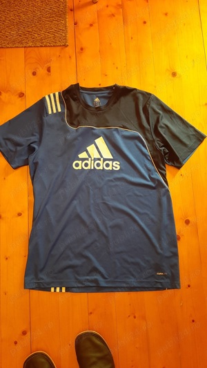 Vand tricouri (adidas, nike)!