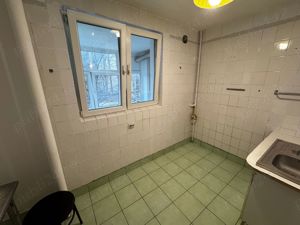 Apartament 3 camere - Nitu Vasile  - imagine 9